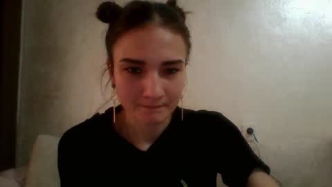 Julia  online show from March 4, 9:40 am