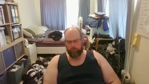 Snapshot of amf_1982 chatting on February 3, 12:36 am Andy online show from February 3, 12:36 am