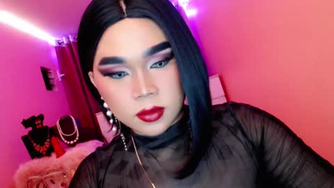 Queen Mireska online show from February 24, 3:09 pm