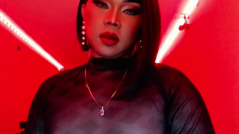 Queen Mireska online show from February 25, 6:53 pm