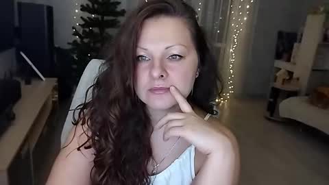 Mila online show from February 14, 2:47 pm