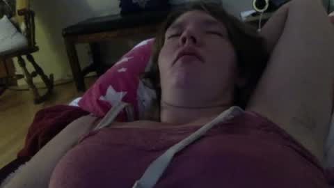 amileamariestar online show from December 5, 5:28 pm