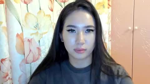 Amina online show from October 14, 12:17 pm