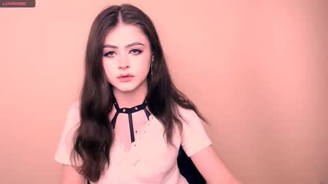 Amina online show from March 6, 9:22 pm