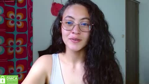 amitlu_ online show from January 7, 7:38 pm