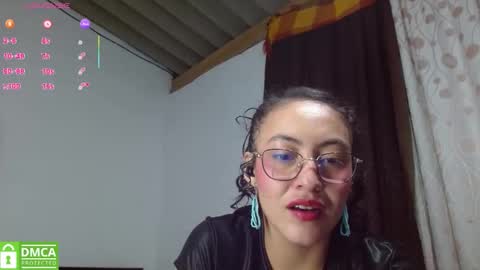 Snapshot of amitlu_ chatting on April 20, 1:41 am amitlu_ online show from April 20, 1:41 am