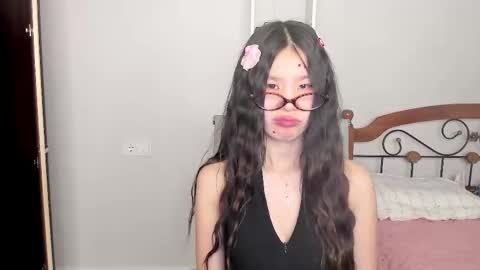 Ami online show from February 28, 4:52 pm