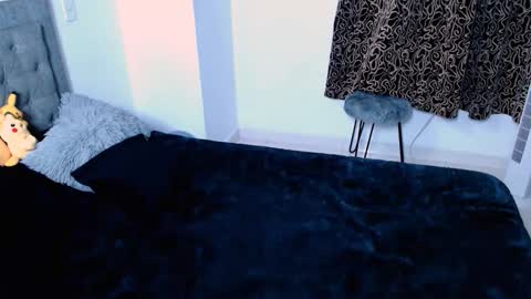 diana online show from March 30, 12:33 am