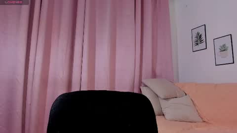 Snapshot of ammy_jhonnes chatting on June 11, 12:32 am Ammy online show from June 11, 12:32 am