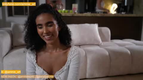 Snapshot of amnie_ chatting on June 8, 10:21 pm RETURN 30TH 100 explicit on online show from June 8, 10:21 pm