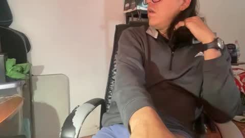 amo_s online show from October 16, 12:06 pm