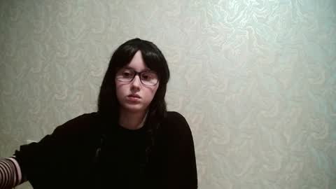 Amomira honeyx online show from December 17, 3:18 pm