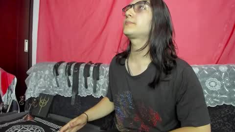 Amoneth online show from November 20, 7:35 pm