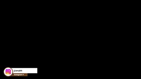 Snapshot of amy_kiitty chatting on December 5, 8:55 pm online show from December 5, 8:55 pm