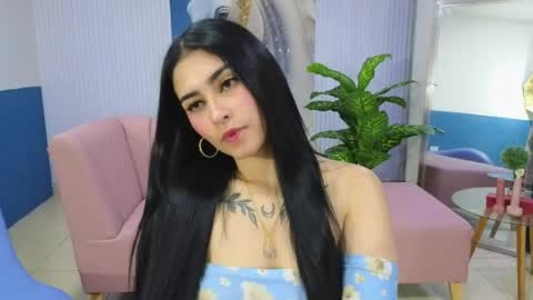 Amy online show from April 16, 7:03 pm