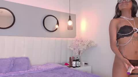 Amy online show from February 8, 12:08 pm