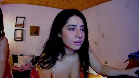 Snapshot of amy_swan09 chatting on January 27, 4:11 pm Amy online show from January 27, 4:11 pm