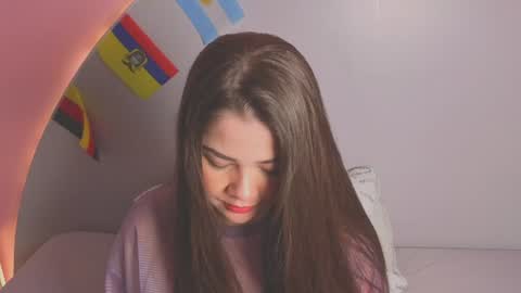 Snapshot of amy_vans_ chatting on June 20, 8:11 pm Amy nickname Kirby online show from June 20, 8:11 pm