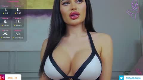 Snapshot of amyazuree chatting on December 19, 9:11 pm Amy online show from December 19, 9:11 pm