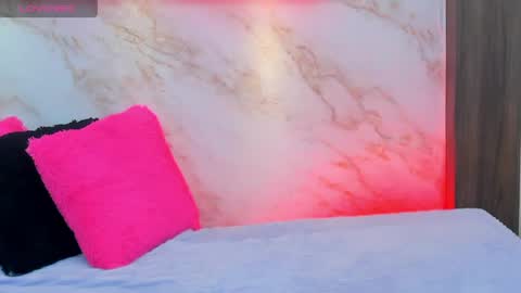 My name is AMY... Nice to meet you  thumb up me please its important online show from April 14, 4:35 pm