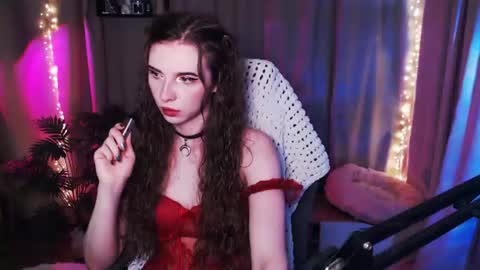 Snapshot of amyboop_ chatting on July 7, 8:40 am Amy is here my telegram chanel - online show from July 7, 8:40 am