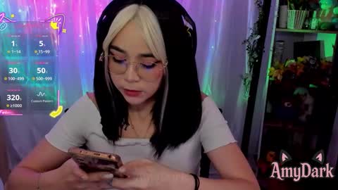 Amy online show from October 7, 5:10 pm