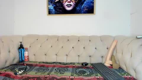 Snapshot of amydelahoz_8 chatting on February 12, 4:01 am Amy Kamila online show from February 12, 4:01 am