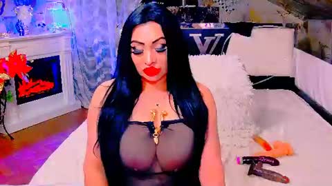 Snapshot of amyrarosera chatting on July 1, 11:04 pm Alimoonyia online show from July 1, 11:04 pm