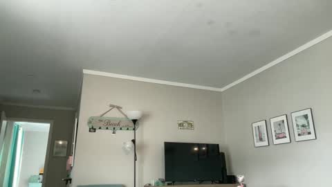 Amy Smilez online show from February 16, 5:20 pm