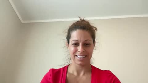 Snapshot of amysmilez chatting on May 13, 1:52 pm Amy Smilez online show from May 13, 1:52 pm