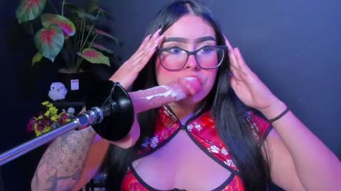Snapshot of amywhitte_ chatting on April 30, 3:46 am amywhitte_ online show from April 30, 3:46 am