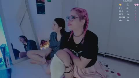 Snapshot of amyy_rouse chatting on June 27, 9:53 pm Collinns online show from June 27, 9:53 pm