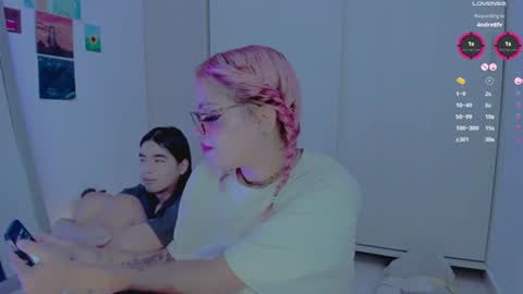 Snapshot of amyy_rouse chatting on July 10, 12:26 am Collinns online show from July 10, 12:26 am