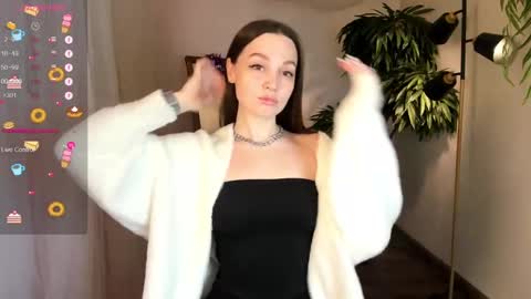 Angie online show from January 3, 2:10 am