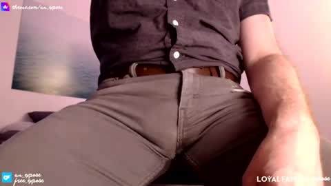 Snapshot of an_expose chatting on June 17, 5:25 pm an expos online show from June 17, 5:25 pm