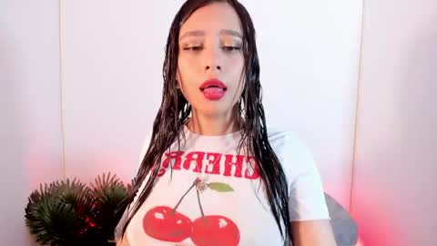 Snapshot of ana__victoria chatting on May 3, 3:18 pm Ana online show from May 3, 3:18 pm