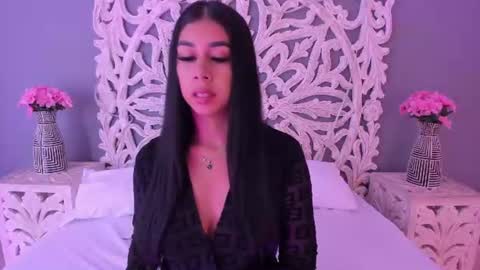 Snapshot of ana_gonzalez chatting on June 27, 8:47 pm Ana Gonzalez online show from June 27, 8:47 pm