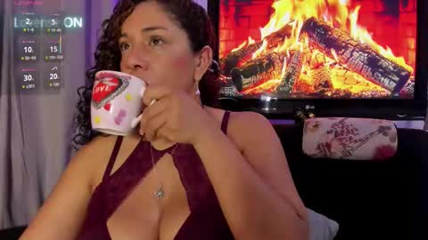 Ana My schedule 0400 - 1600 GMT -5 online show from February 4, 9:59 am