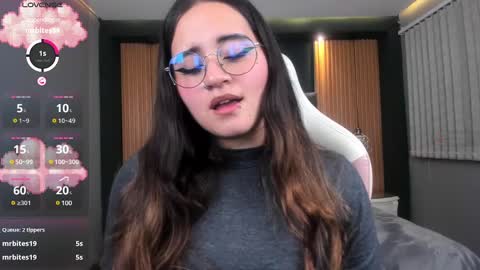 Snapshot of ana_taylor2 chatting on January 9, 11:45 pm Ana online show from January 9, 11:45 pm