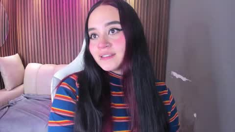 Snapshot of ana_taylor2 chatting on November 6, 3:40 am Ana online show from November 6, 3:40 am