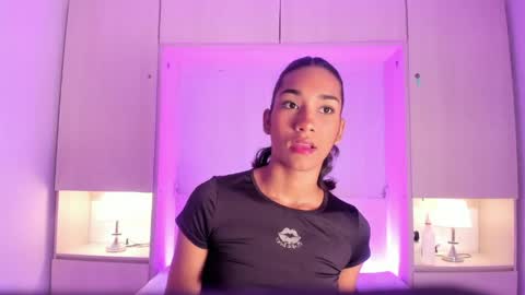 Snapshot of anaacollins_ chatting on May 1, 11:26 am anaacollins_ online show from May 1, 11:26 am