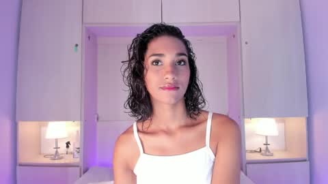 Snapshot of anaacollins_ chatting on May 12, 12:35 pm anaacollins_ online show from May 12, 12:35 pm