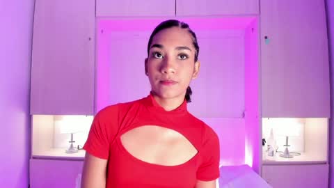 Snapshot of anaacollins_ chatting on May 15, 11:28 am anaacollins_ online show from May 15, 11:28 am
