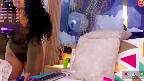 Snapshot of anabacker01 chatting on November 22, 7:02 pm anabacker01 online show from November 22, 7:02 pm