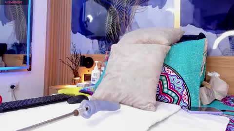 Snapshot of anabacker01 chatting on December 3, 7:34 pm anabacker01 online show from December 3, 7:34 pm