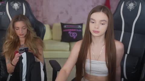 Snapshot of anabel054 chatting on November 22, 9:14 pm Anabel Kira Zlata Kira Elice Lana Dominika Sofy Kaila Bridget online show from November 22, 9:14 pm