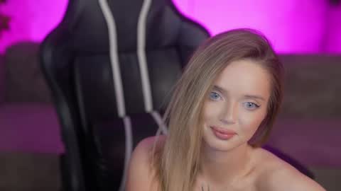 Snapshot of anabel054 chatting on May 28, 2:25 pm Anabel Kira Zlata Kira Elice Lana Dominika Sofy Kaila Bridget online show from May 28, 2:25 pm