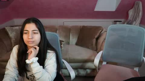 PLAYHARD054 online show from March 26, 11:16 am