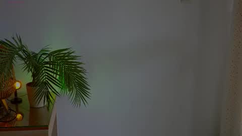 anabelcurvy online show from March 18, 2:53 pm