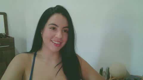 anabelenogueira1 online show from May 4, 3:19 pm